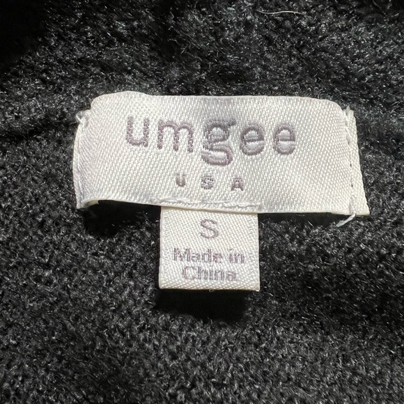Umgee Charcoal Gray Oversized Cowl Neck Sweater Handkerchief Hem Size Small - Picture 7 of 8